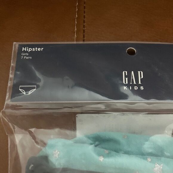 New GAP kids Star Print Hipster Panties - Multicolor Set - Picture 2 of 4